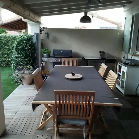 Maison Location Saisonnière 6 Personnes Hébergement de vacances
